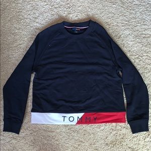NEW w/o tags, Tommy Hilfiger Crew Neck Sweatshirt